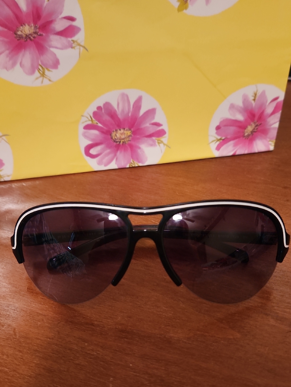 Black Ralph LAUREN Women's Aviator Sunglasses - Classic  Style With White Stripe